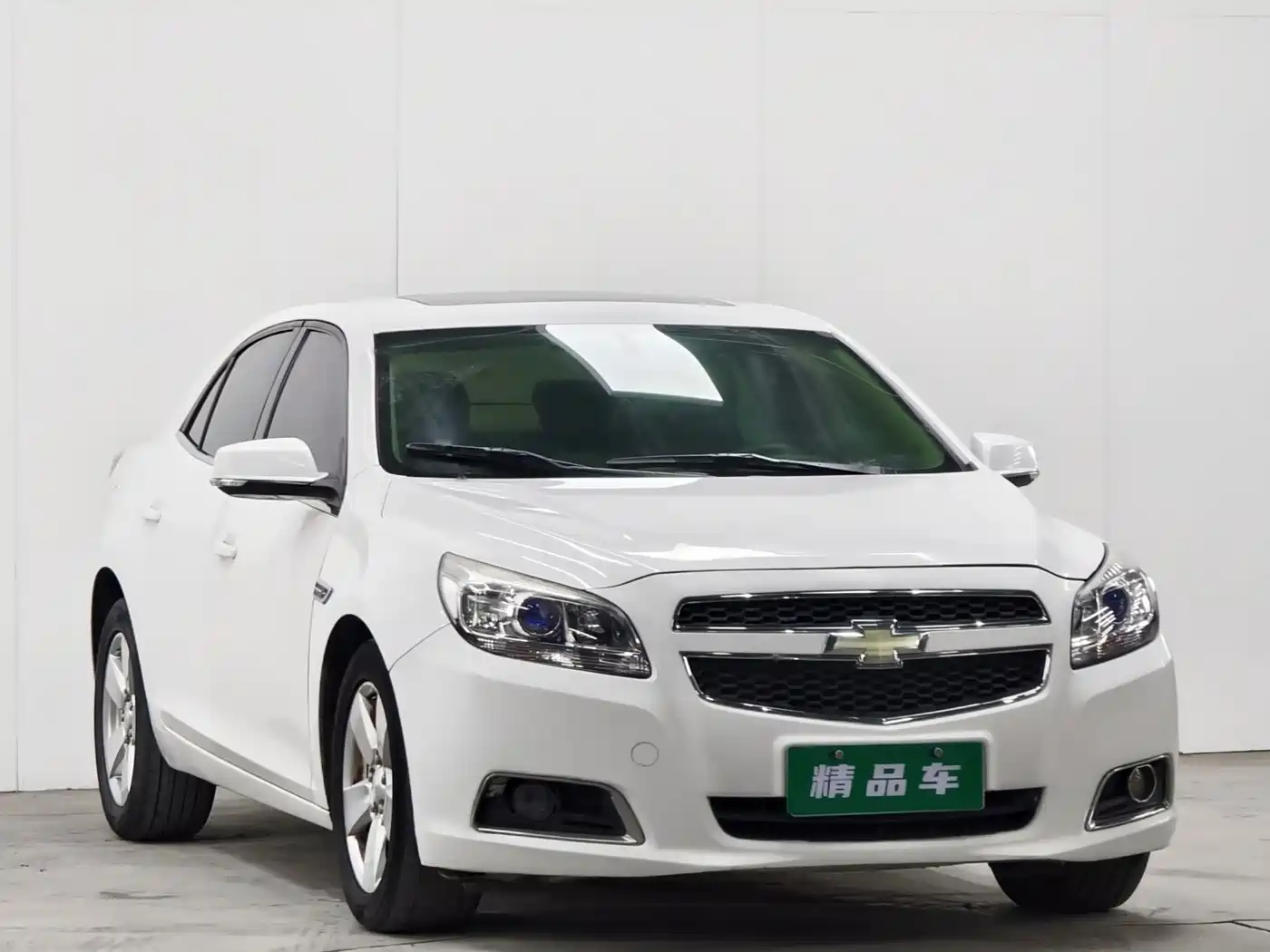 Chevrolet Malibu 2014 2.0L Automatic Luxury фото 3
