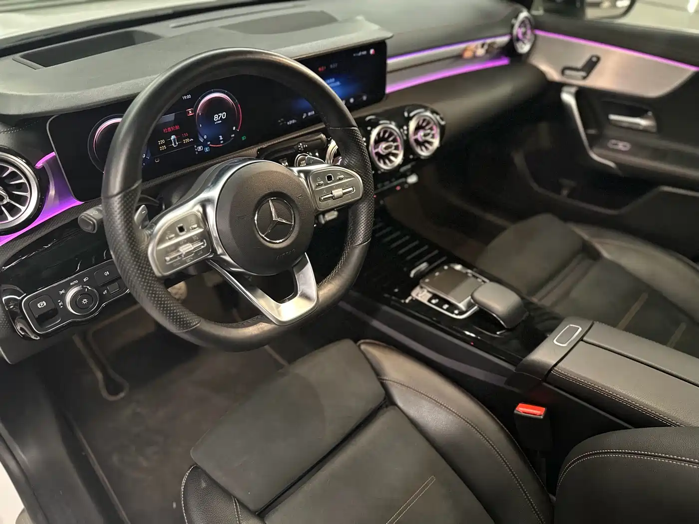 Mercedes-Benz A-Class 2019 A 200 L Sport Sedane Pioneer Special Edition фото 13