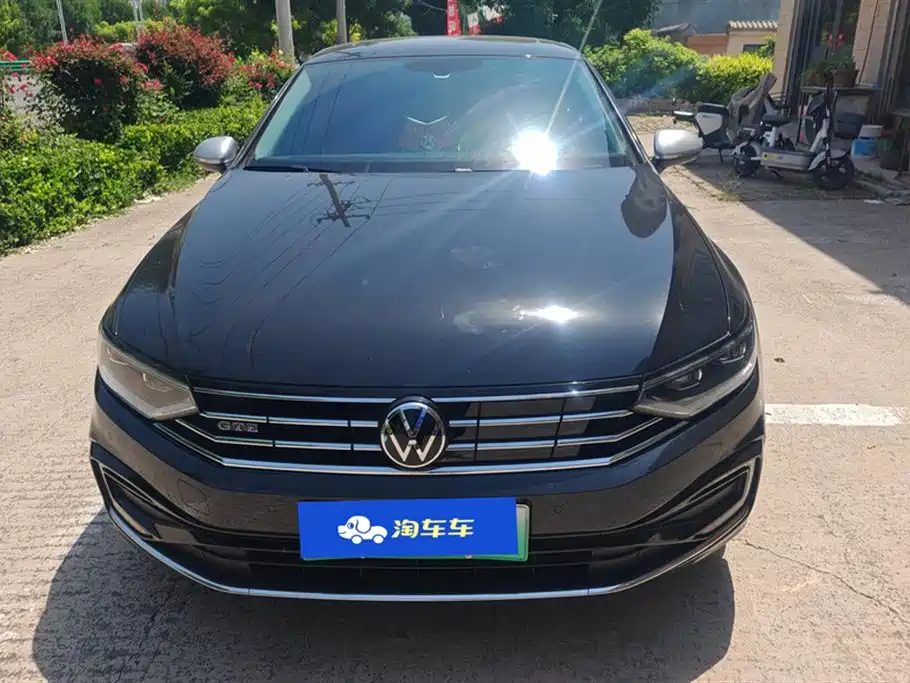 Volkswagen Magotan GTE Plug-in Hybrid 2022 GTE Luxury фото 2