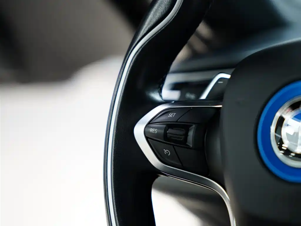 BMW i8 2017 2014 Standard
