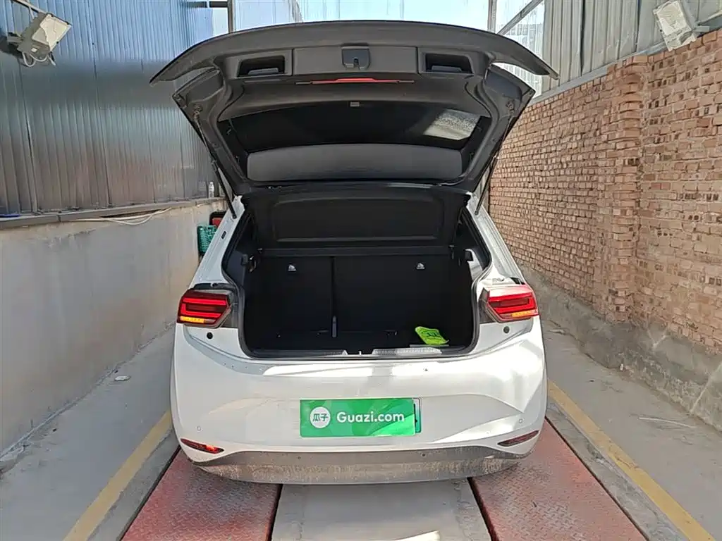 Volkswagen ID.3 2024 Pure Smart Edition фото 19