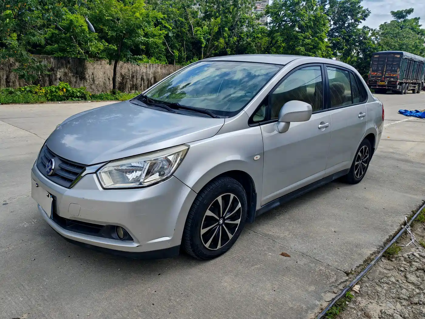 Venucia D50 2012 2012 Model 1.6L Automatic Comfort