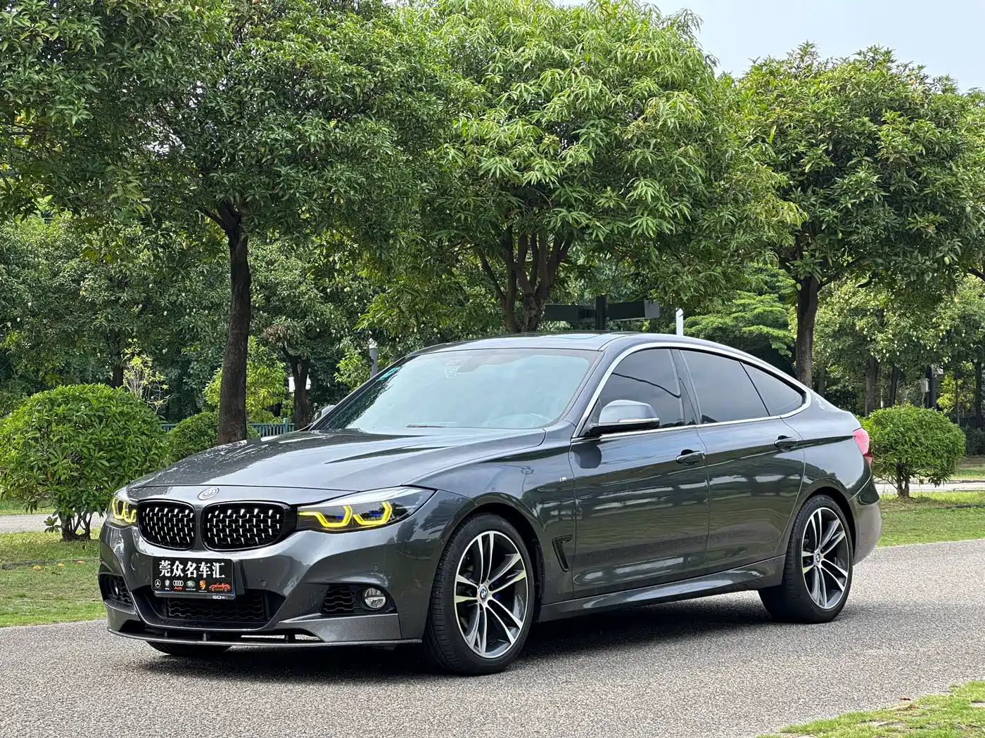 BMW 3 Series GT 2019 330i xDrive M Sport