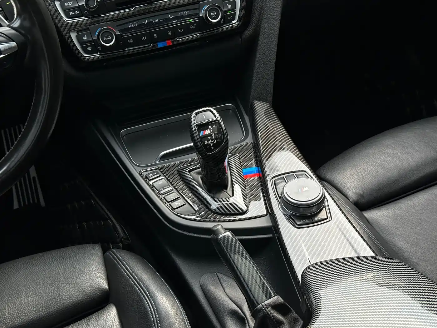 BMW 3 Series GT 2019 330i xDrive M Sport фото 16