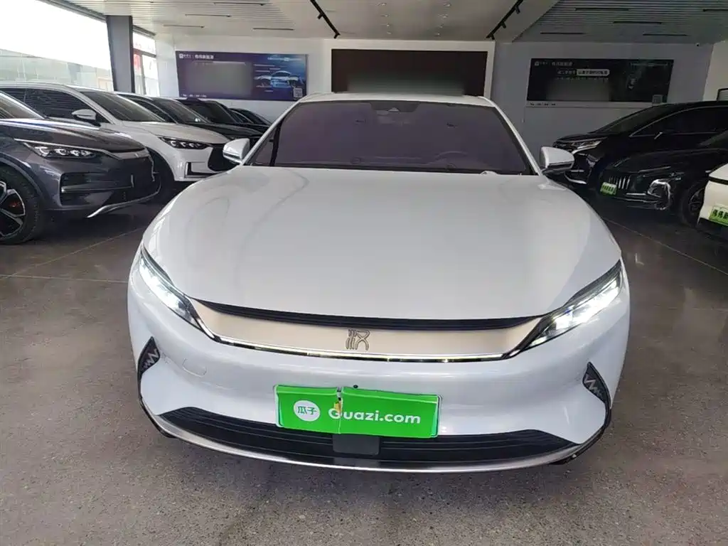 BYD Han 2020 EV Extended Range Luxury фото 3