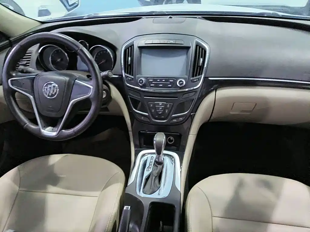 Фото 11 - Buick Regal