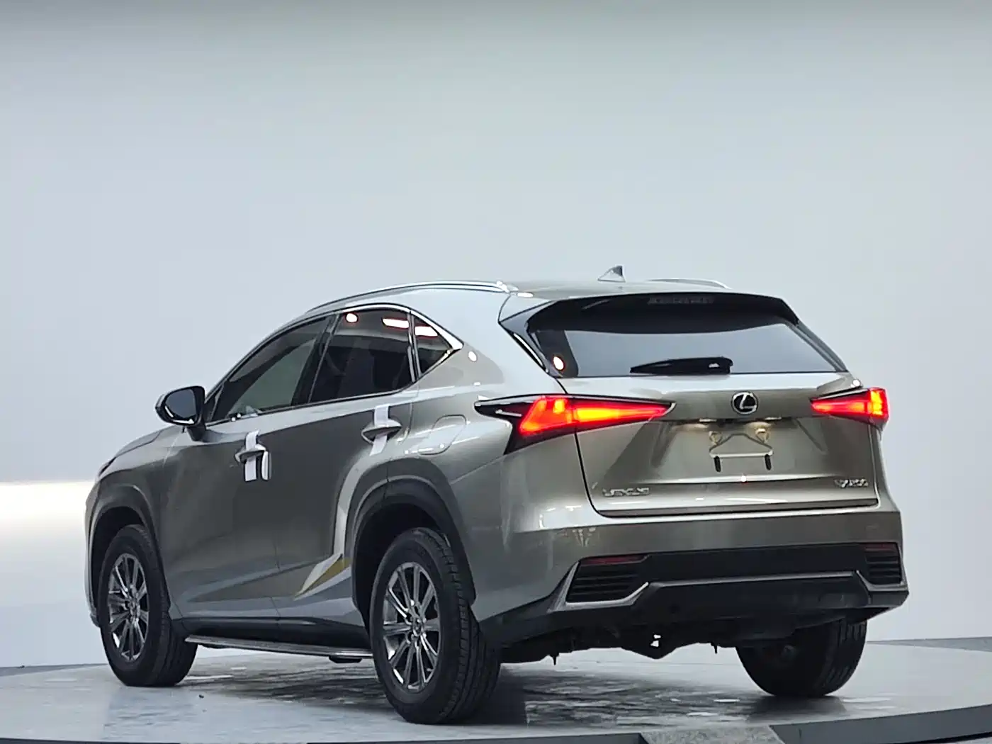 Lexus NX 2020 200 AWD F Sport China V фото 6