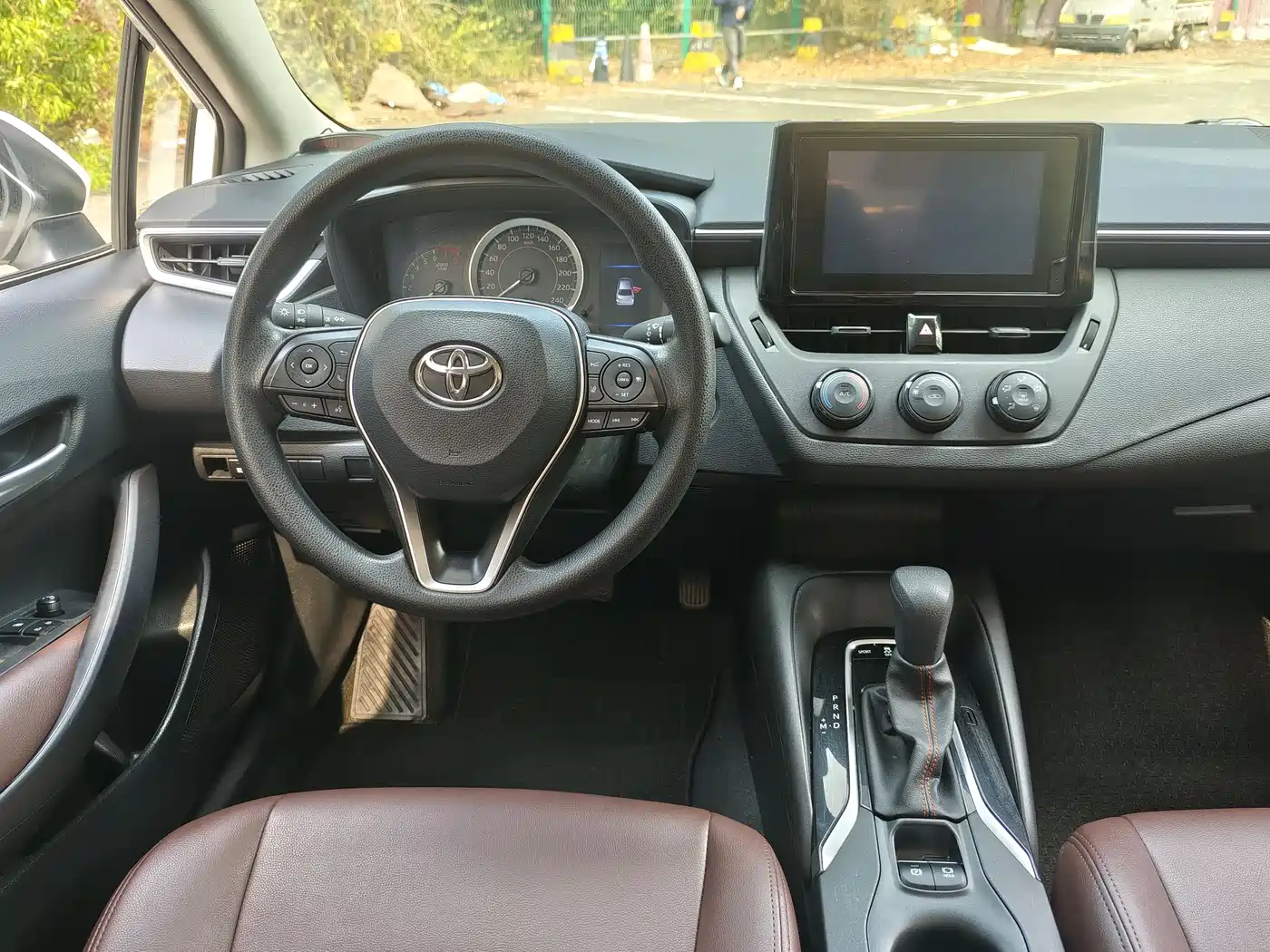 Toyota Corolla 2021 1.2T S-CVT Pioneer PLUS Edition фото 9