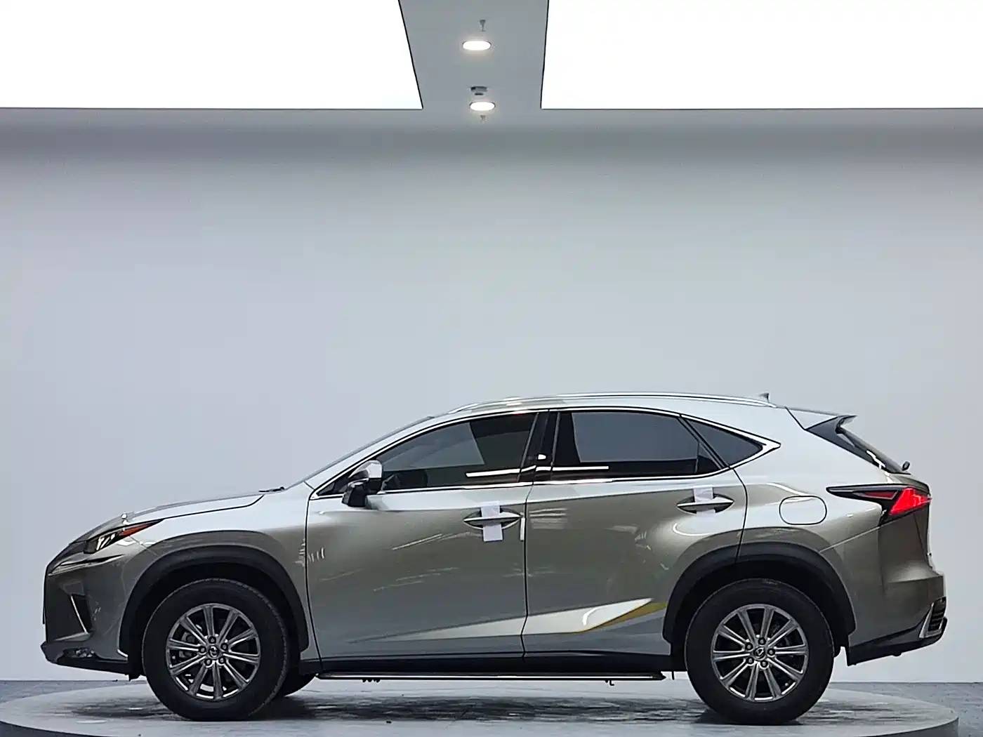 Lexus NX 2020 200 AWD F Sport China V фото 5
