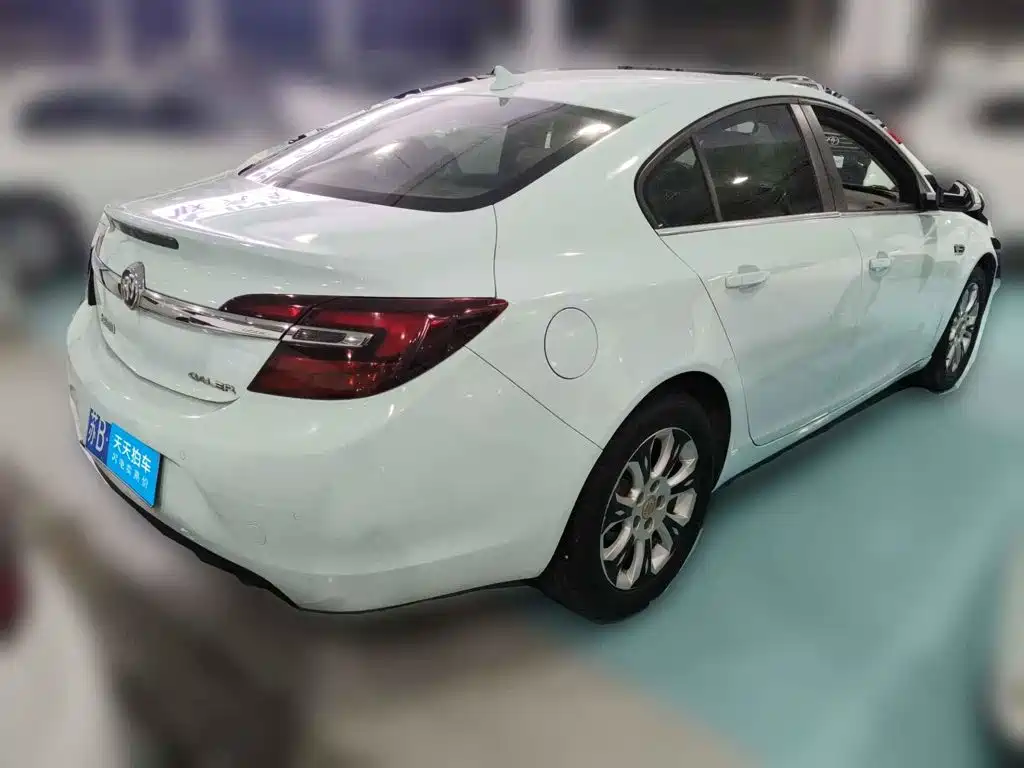 Фото 2 - Buick Regal