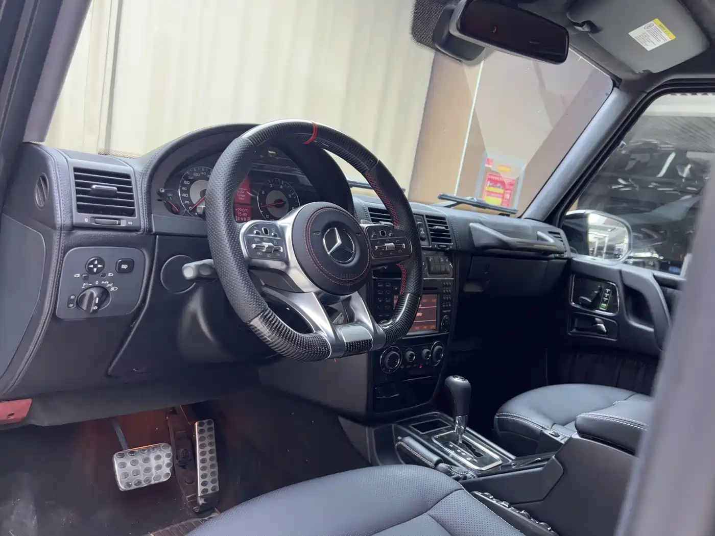 Mercedes-Benz G-Class AMG 2009 AMG G 55 фото 9