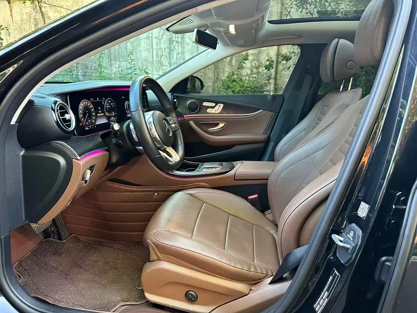 Mercedes-Benz E-Class 2019 E 300 L Sport Fashion фото 5