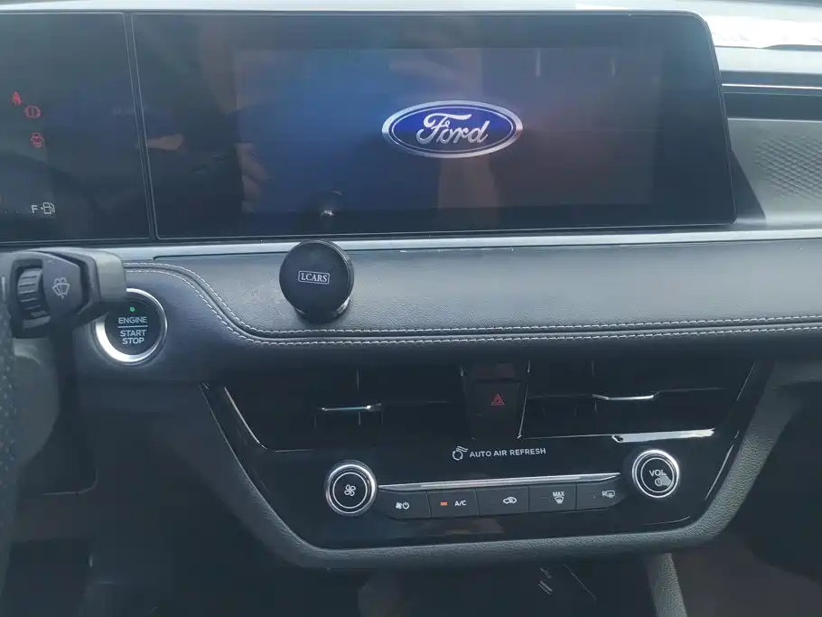 Ford Escort 2022 2021 1.5L Automatic Diamond Edition