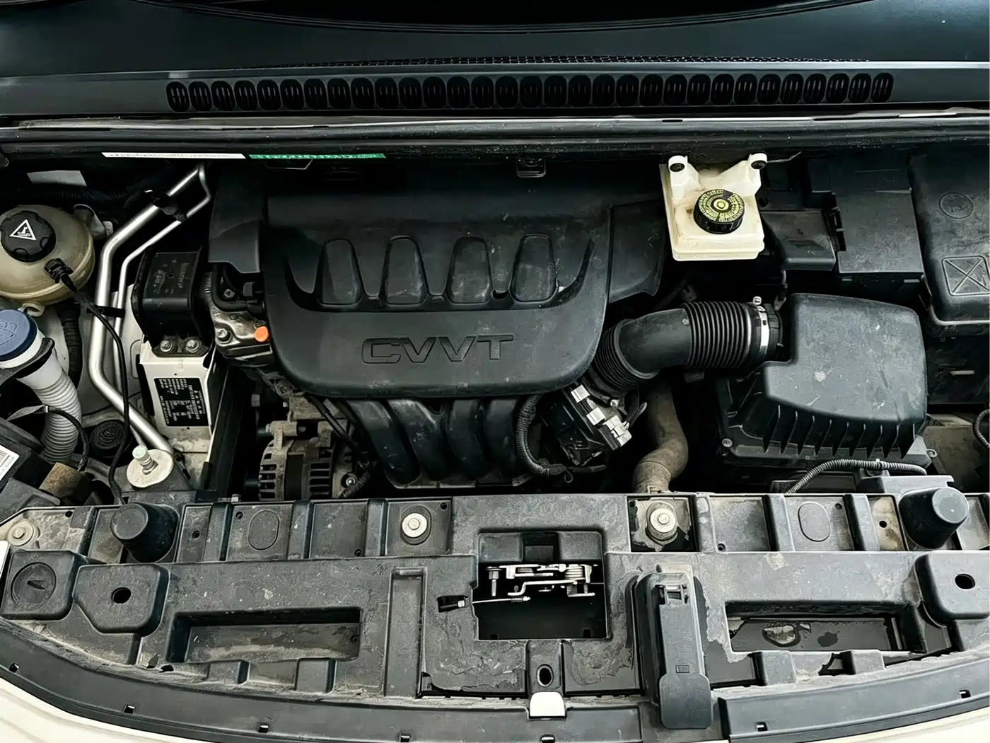 Peugeot 3008 2016 2.0L Automatic Classic Edition фото 14