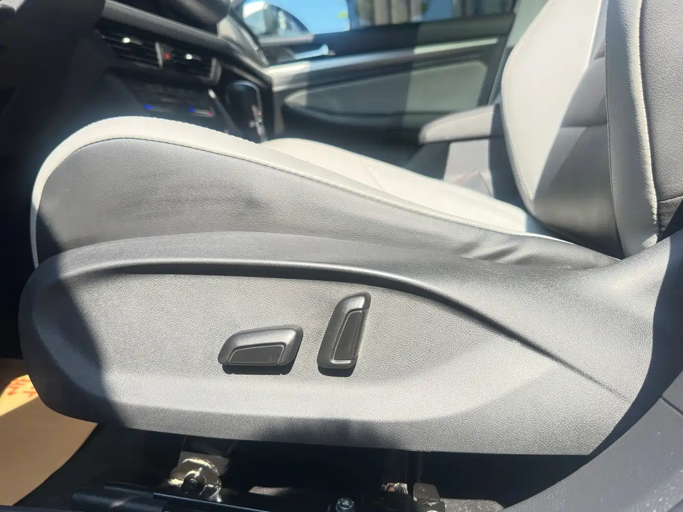 Volkswagen Bora 2023 280TSI DSG Prestige Edition фото 20