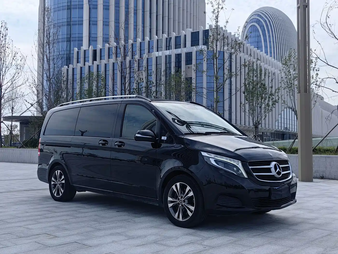 Mercedes-Benz V-Class 2018 V 260 Navigator Edition China VI фото 4