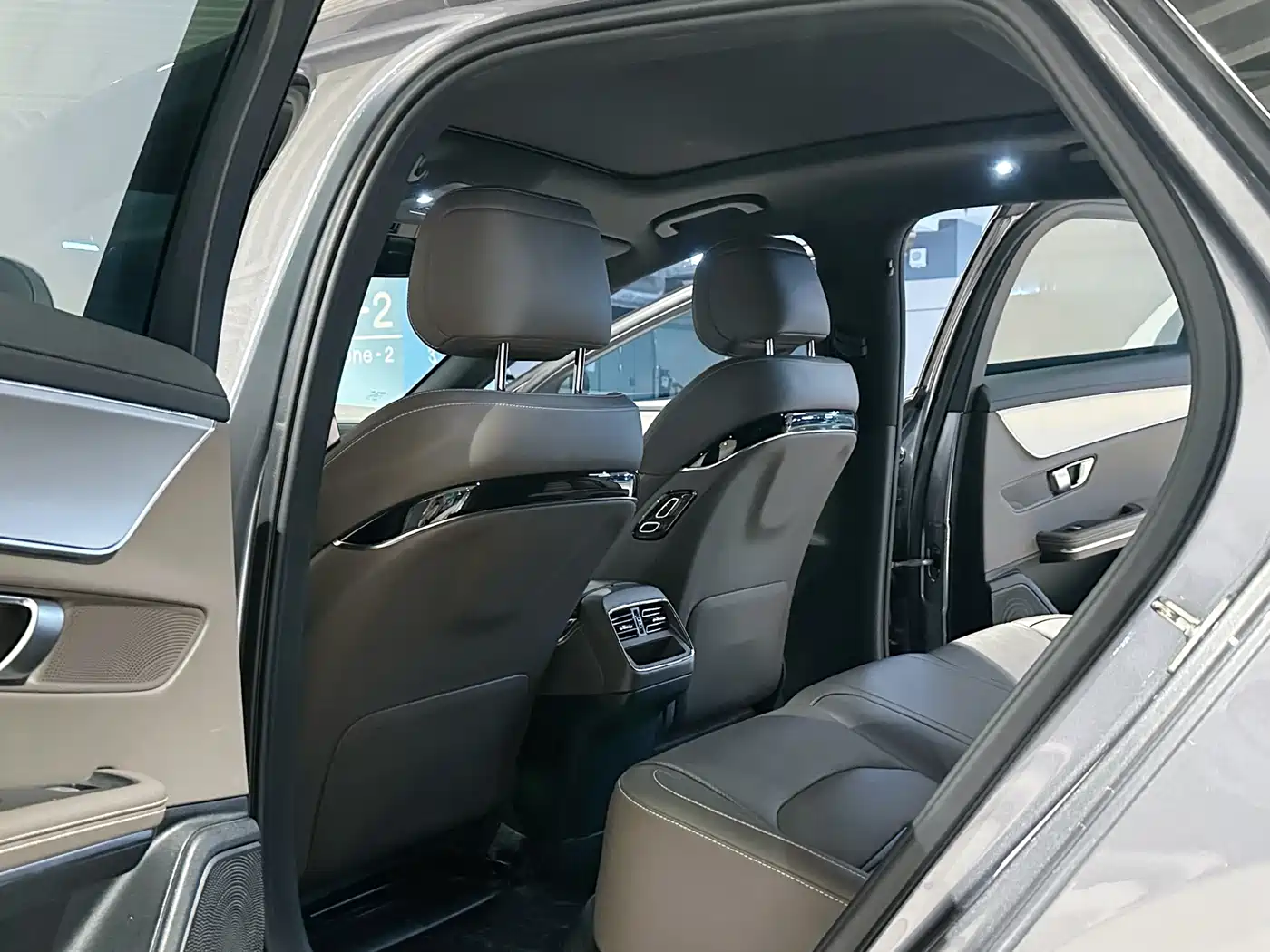 BYD Han 2021 EV Standard Range Luxury фото 10