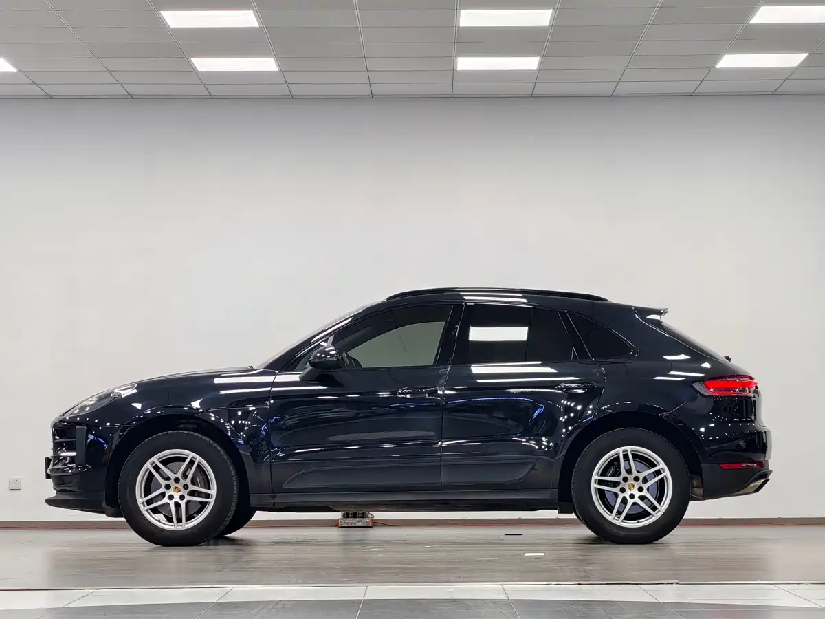 Porsche Macan 2020 Macan 2.0T фото 4