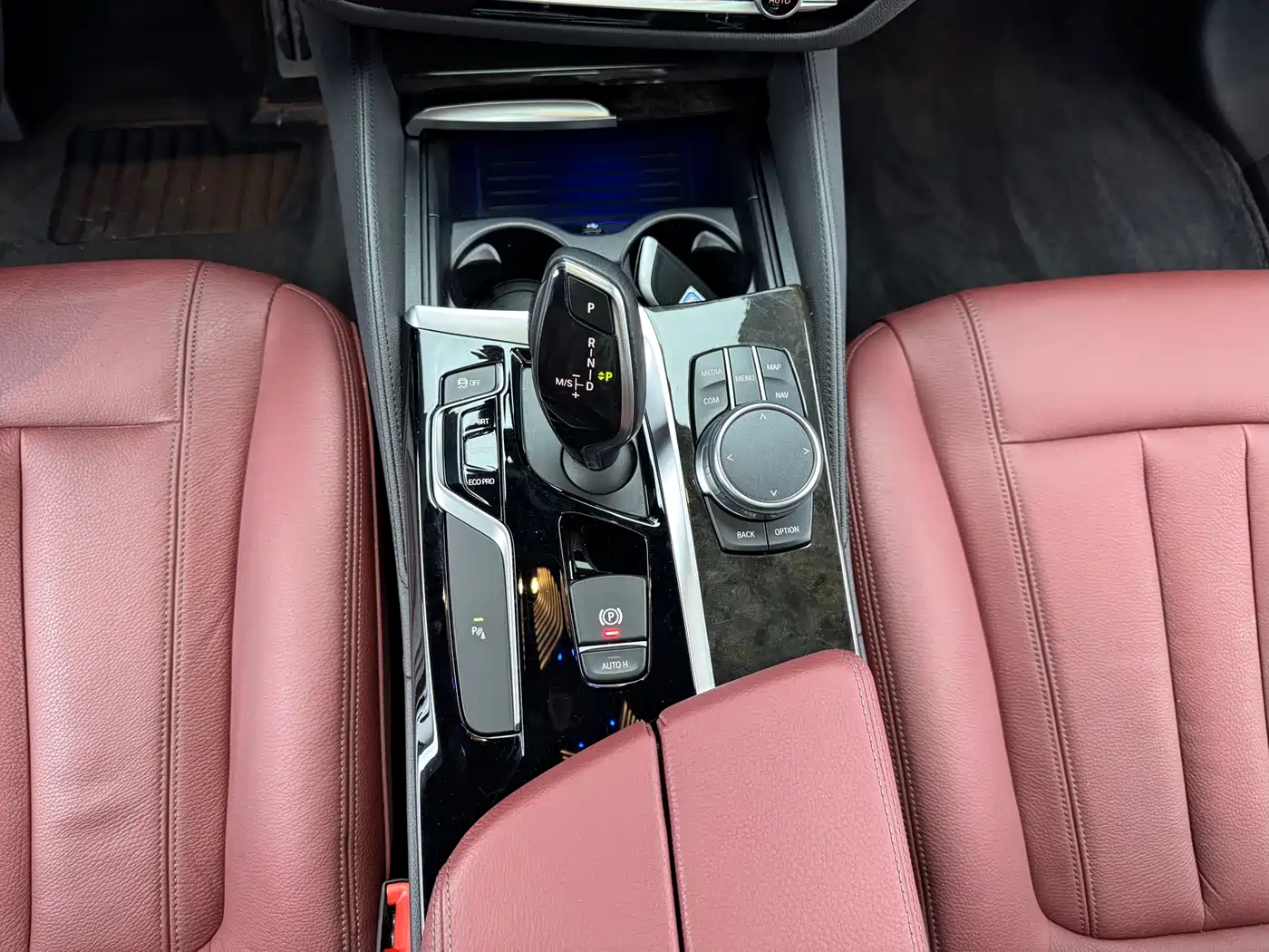 BMW 5 Series 2018 Facelift 530Li Leading M Sport Package фото 9