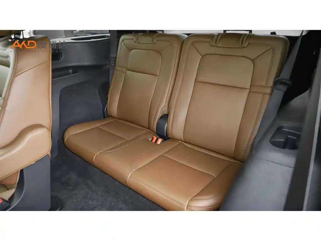Lincoln Aviator 2023 3.0T V6 AWD Elegance Cruise Edition 6-Seater фото 9