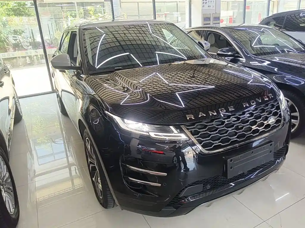 Land Rover Range Rover Evoque 2021 Range Rover Evoque L 249PS R-Dynamic First Edition Launch Edition фото 4
