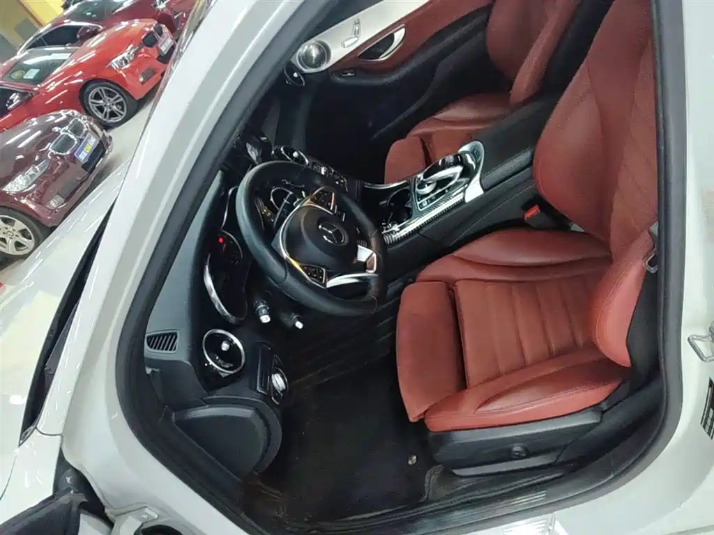 Mercedes-Benz C-Class 2017 Facelift C 200 Sport Edition фото 15