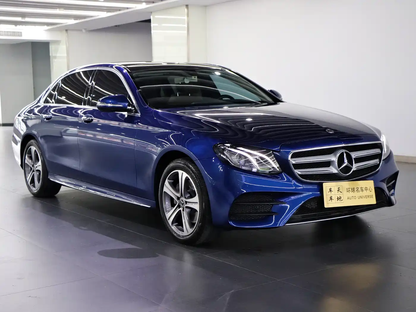 Mercedes-Benz E-Class 2020 Model E 260 L Sport фото 3