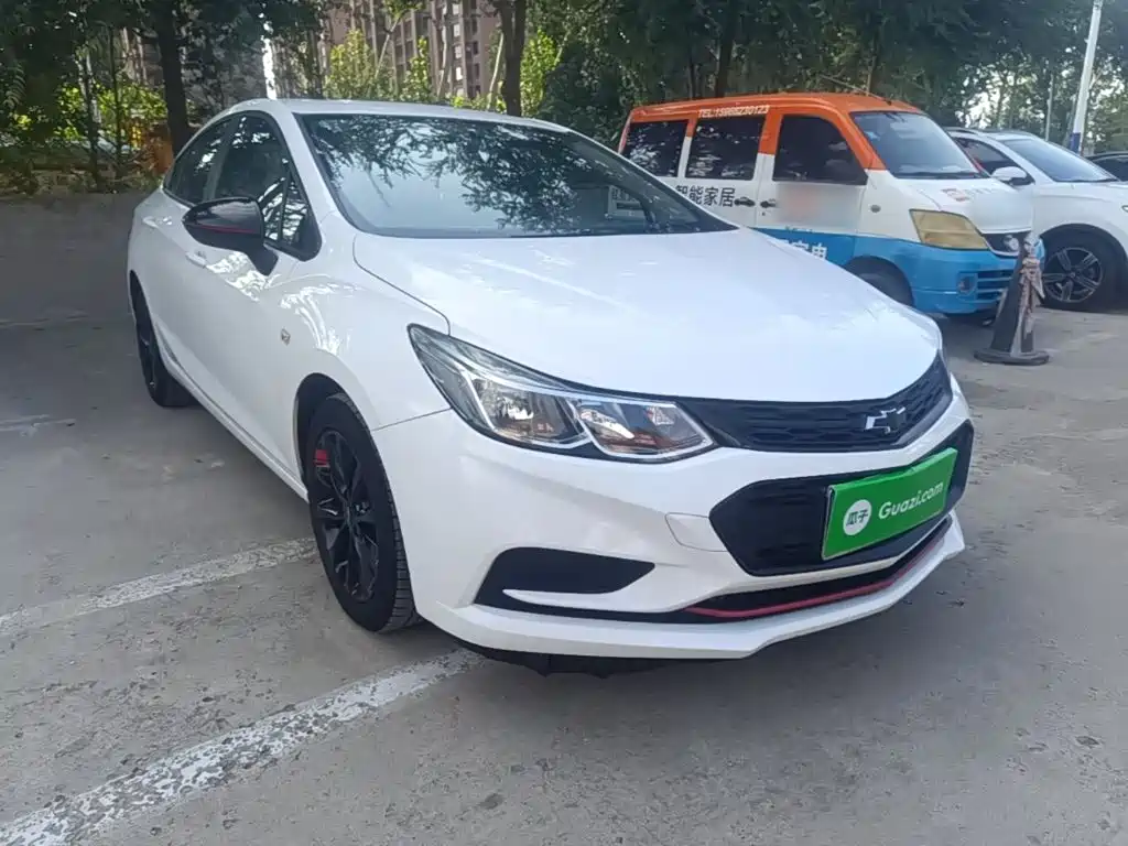 Chevrolet Cruze 2019 2018 Redline 320 Automatic Pioneer Edition