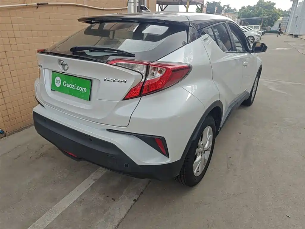 Toyota IZOA 2021 2.0L Yixing Edition фото 7