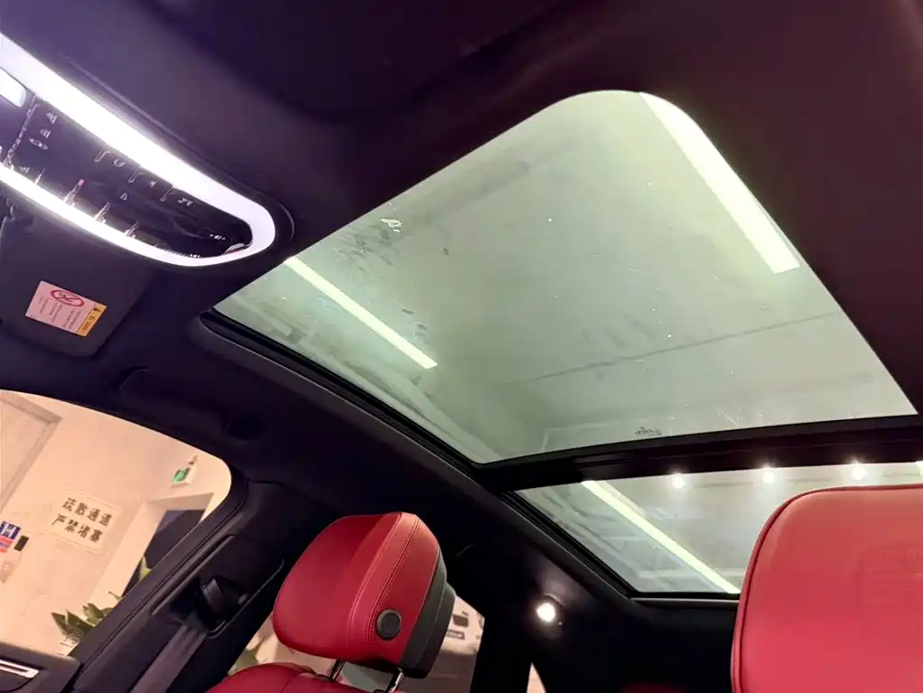Porsche Macan 2024 Macan 2.0T фото 15