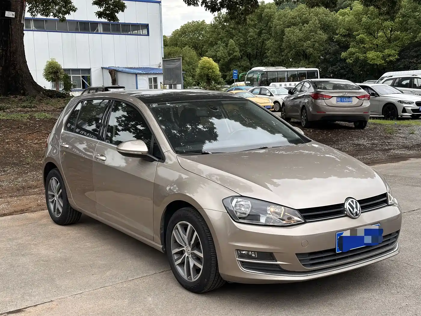 Volkswagen Golf 2016 230TSI Automatic Luxury фото 3
