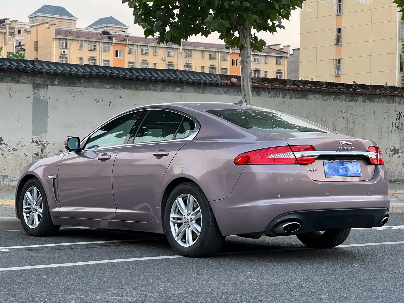 Jaguar XF 2014 2014 XF 2.0T Elegance Edition