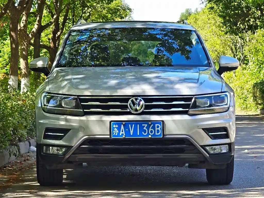Volkswagen Tiguan L 2017 330TSI Automatic 2WD Luxury Edition фото 2