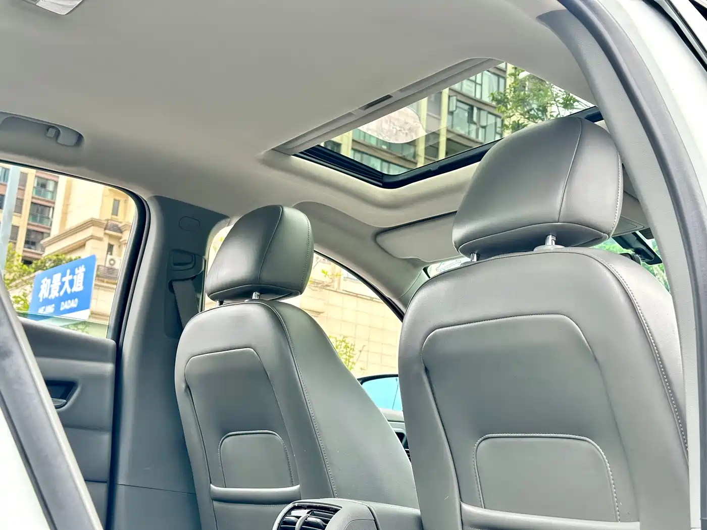 Chevrolet Malibu 2014 2.0L Automatic Luxury фото 28