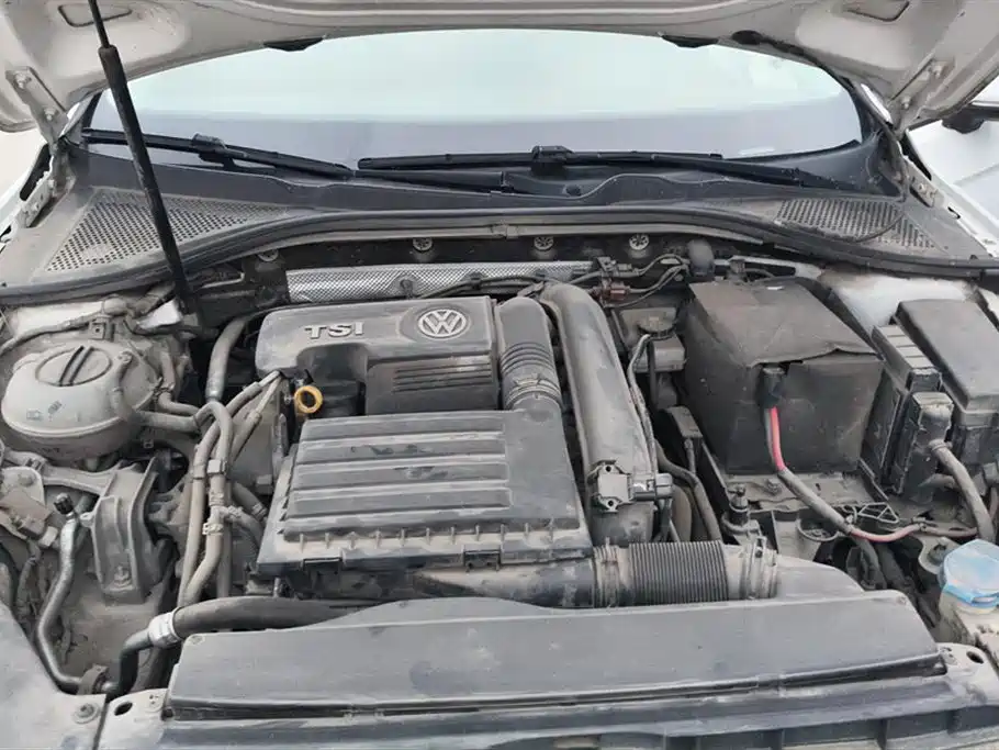 Volkswagen Lamando 2015 230TSI DSG Style фото 10