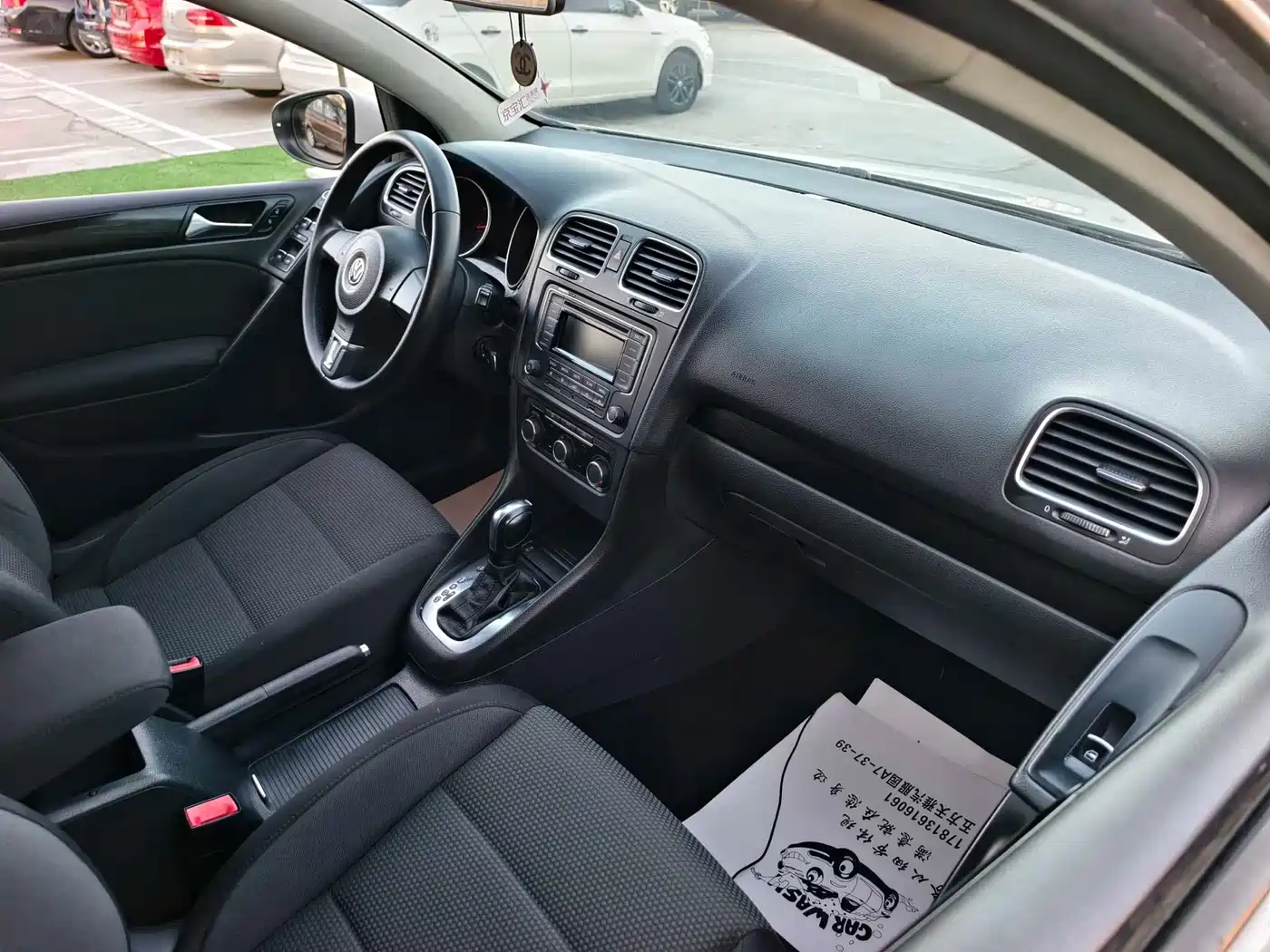 Volkswagen Golf 2014 1.6L Automatic Comfort фото 14