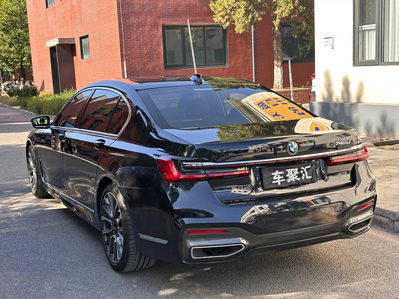 BMW 7 Series 2021 Model 740Li Leading M Sport Package фото 20