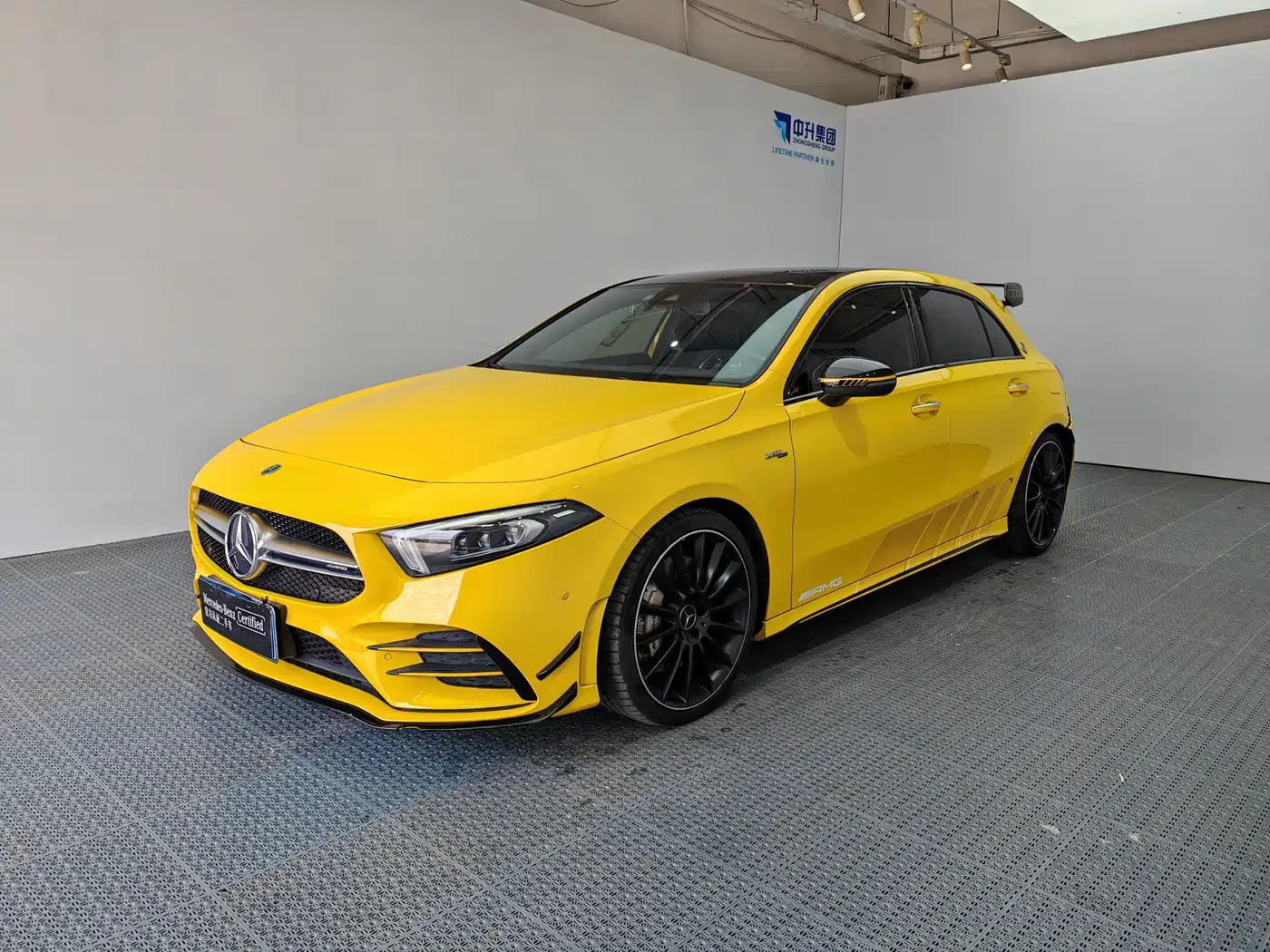 Mercedes-Benz A-Class AMG (Import) 2023 AMG A 35 4MATIC Sun Edition