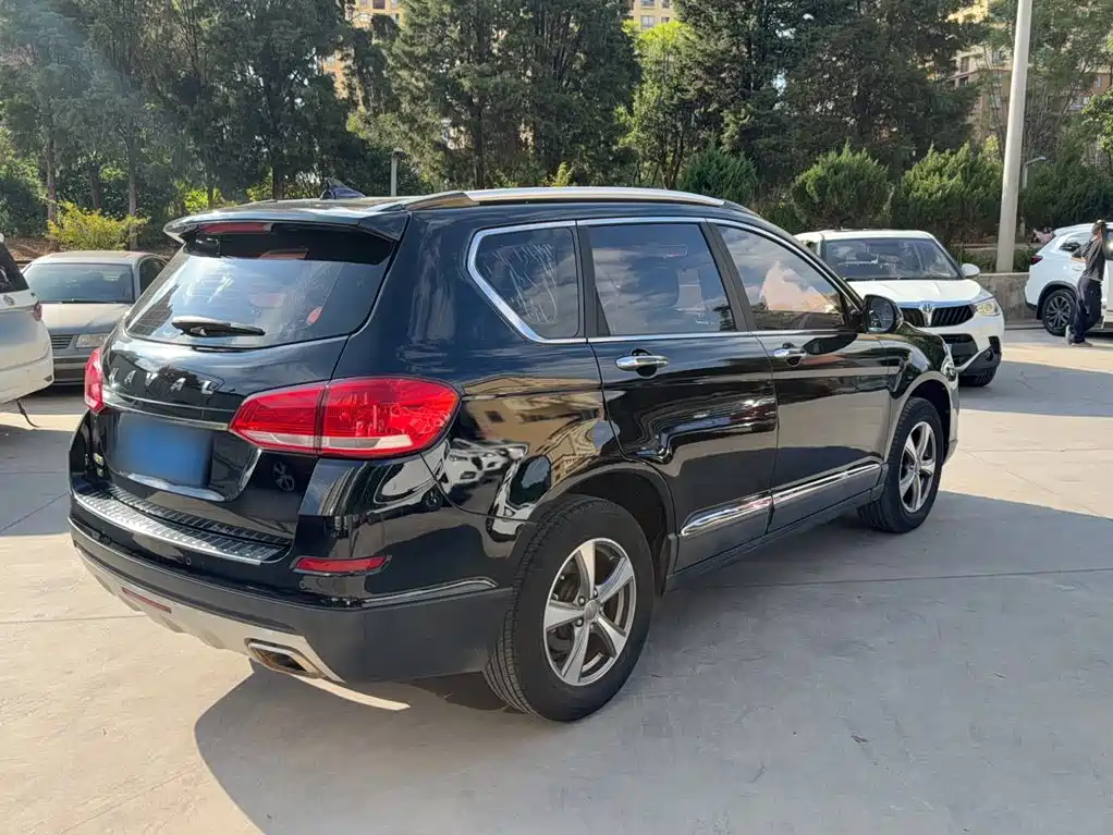 Фото 8 - Haval H6
