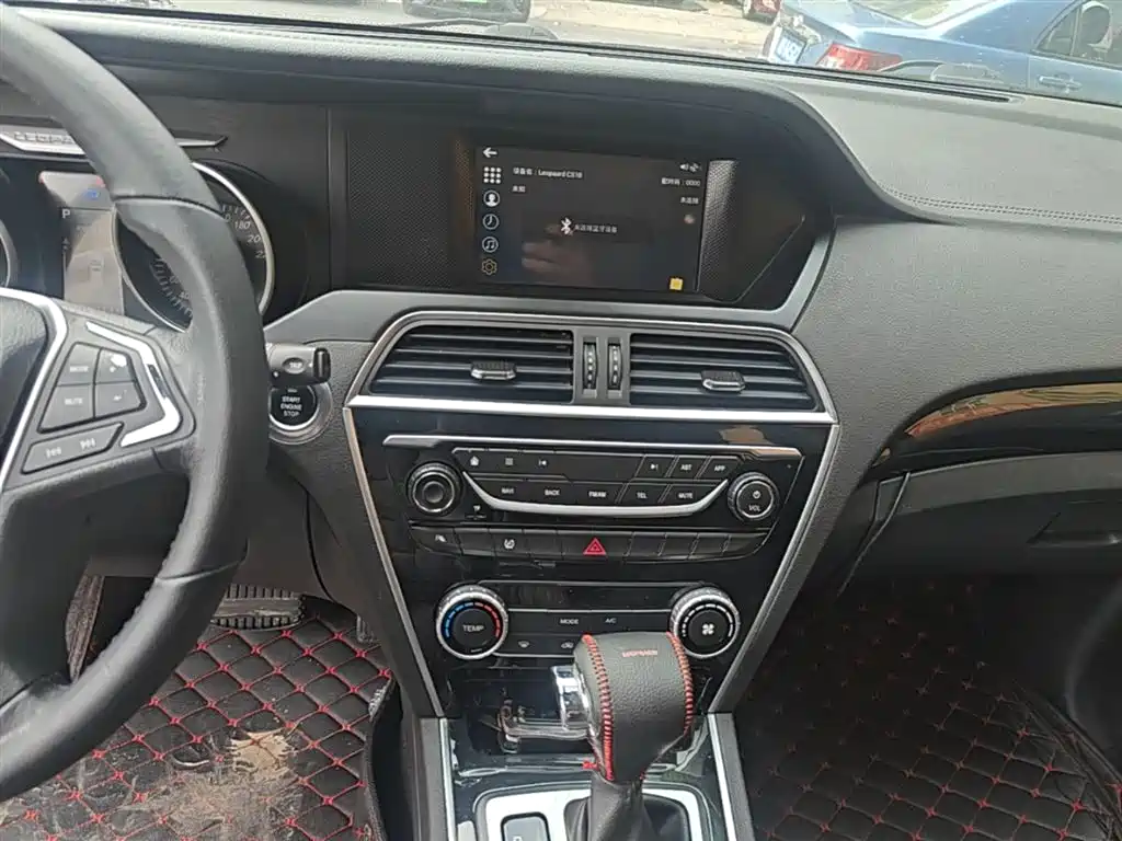 Leopaard CS10 2017 2017 Model 2.0T Automatic Luxury Edition
