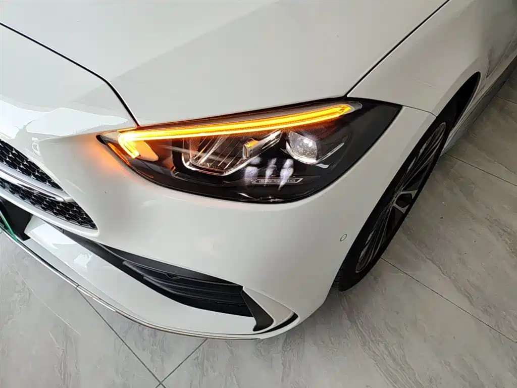 Mercedes-Benz C-Class New Energy 2024 Facelift III C 350 eL фото 18