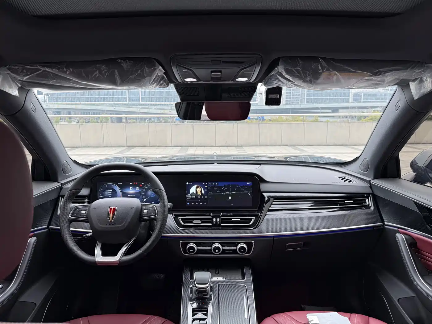 Hongqi HS5 2026 2.0T 2WD Mystic Shadow Edition фото 15