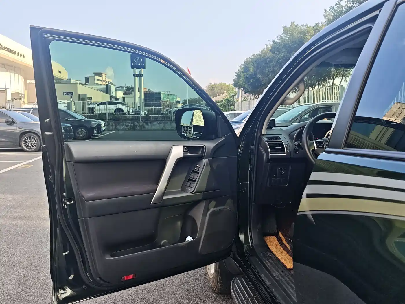 Toyota Prado 2016 2.7L Auto Luxury Edition фото 15