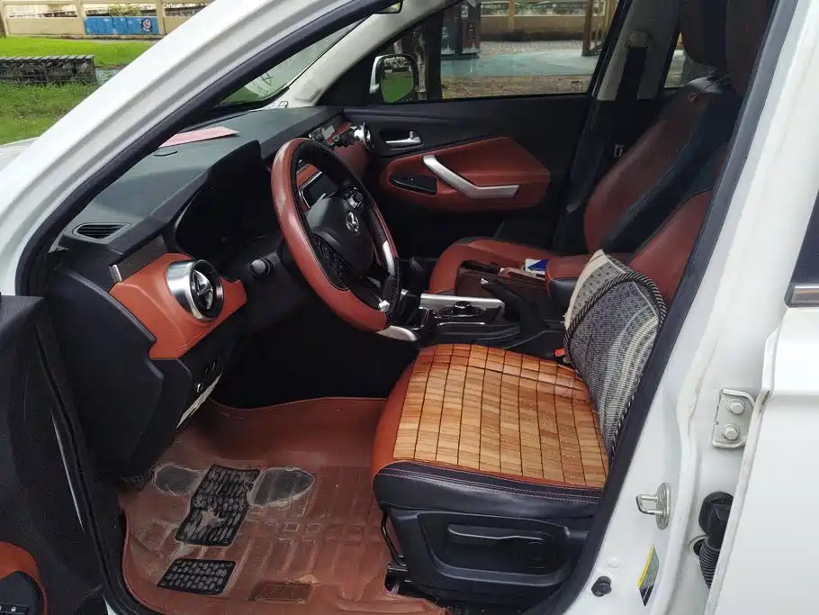 BAIC Huansu S3 2018 2016 S3L 1.5L Manual Premium