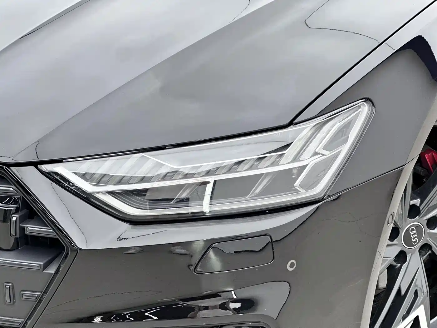 Audi A7L 2024 45 TFSI quattro S-line Black Warrior Edition фото 11