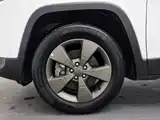 Фото 17 - Jeep Cherokee