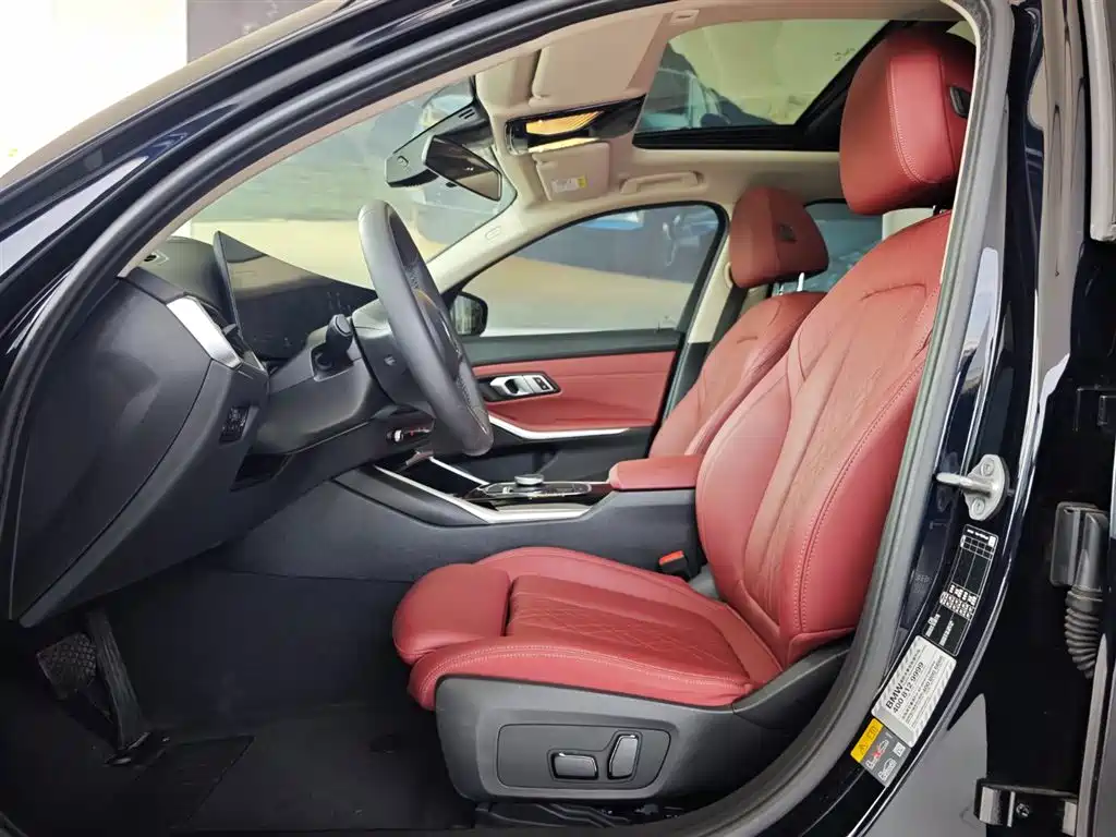 BMW i3 2024 eDrive 35 L фото 9