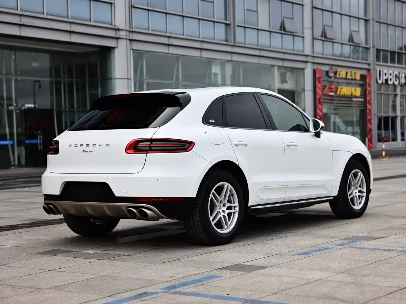 Porsche Macan 2017 Macan 2.0T фото 5
