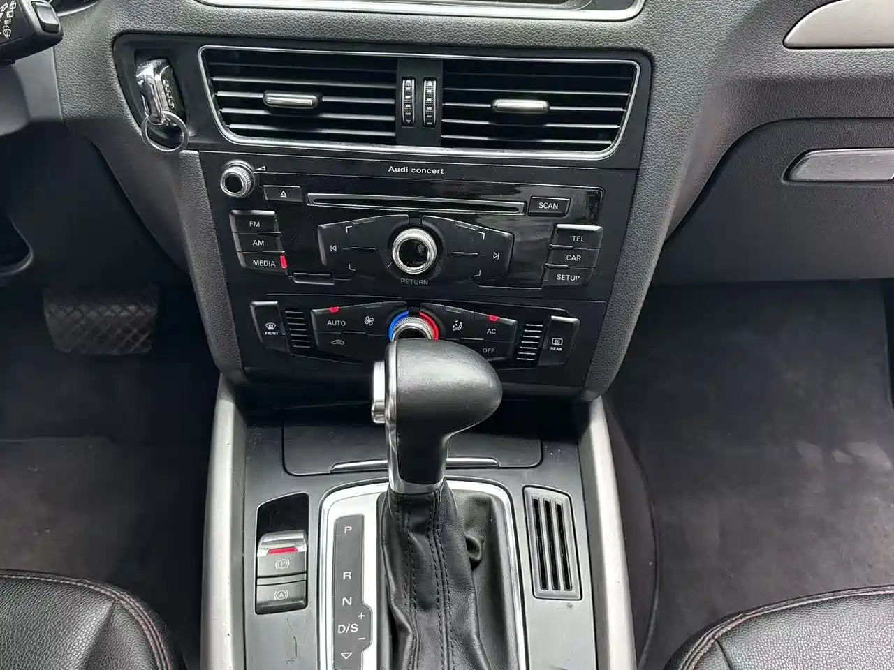 Audi Q5 2013 40 TFSI Progressive фото 14