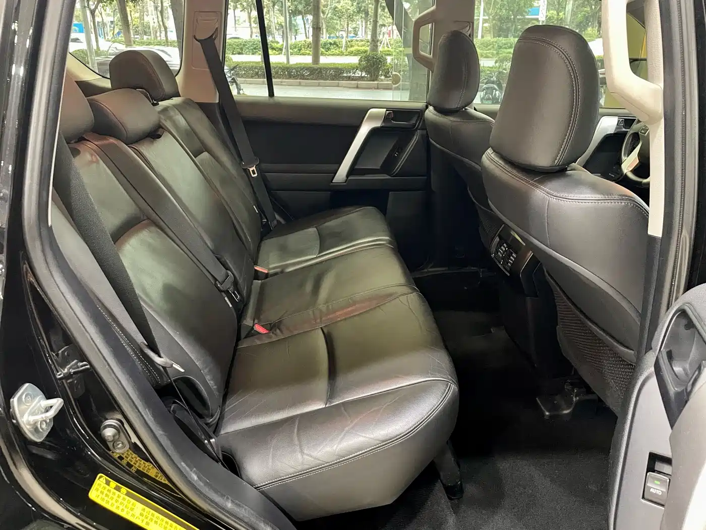 Toyota Prado (Import) 2015 2014 2.7L Automatic Standard Edition